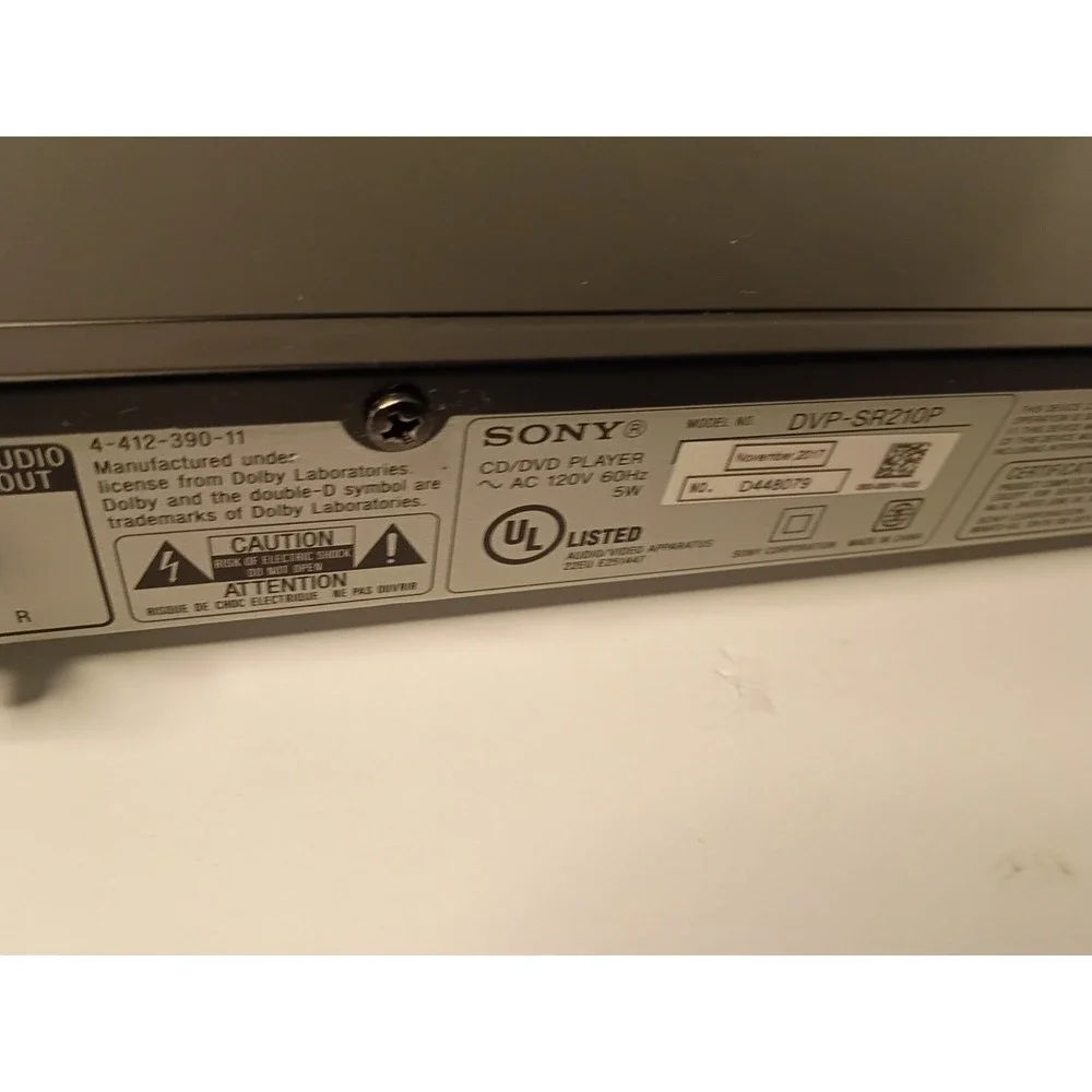 Sony DVP-SR210P CD/DVD Player with Remote TESTED & WORKS!